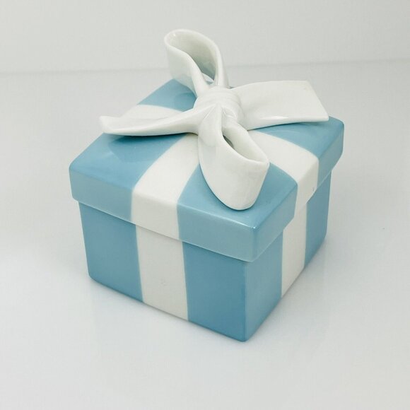 Small Tiffany Blue Gift Box White Ribbon Trinket Bone China